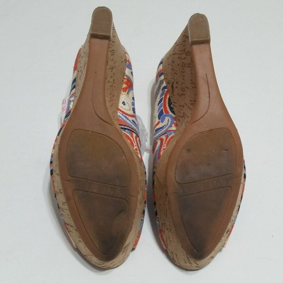 Nine West Women's Cheerful 70 Cork Wedge Peep Toe 7.5M Canvas Stripe Swirl - Picture 8 of 9